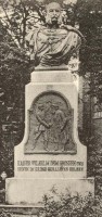 /album/treptow-an-der-tollense/oberbaustrasse-4-mit-kaiser-wilhelm-denkmal-1915-2-web-jpg/
